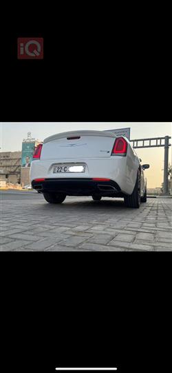 كرايسلر 300